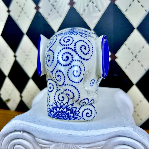 Turkish Porcelain Elephant Figurine Blue Floral Pattern Folk Art  Collectible - Picture 12 of 17